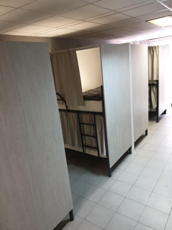 Albergue Porta Real No Bike Storage Сантьяго-де-Компостела Экстерьер фото